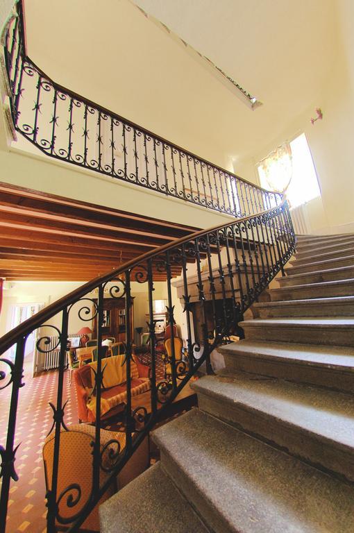 Готель La Maison De Mariecamille Saint-Germain-Lembron Екстер'єр фото